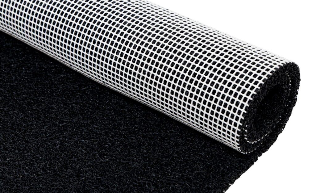 Špageti Otirač na Metre BLACK širine 120 cm s crnom vodopropusnom površinom i protukliznom podlogom
