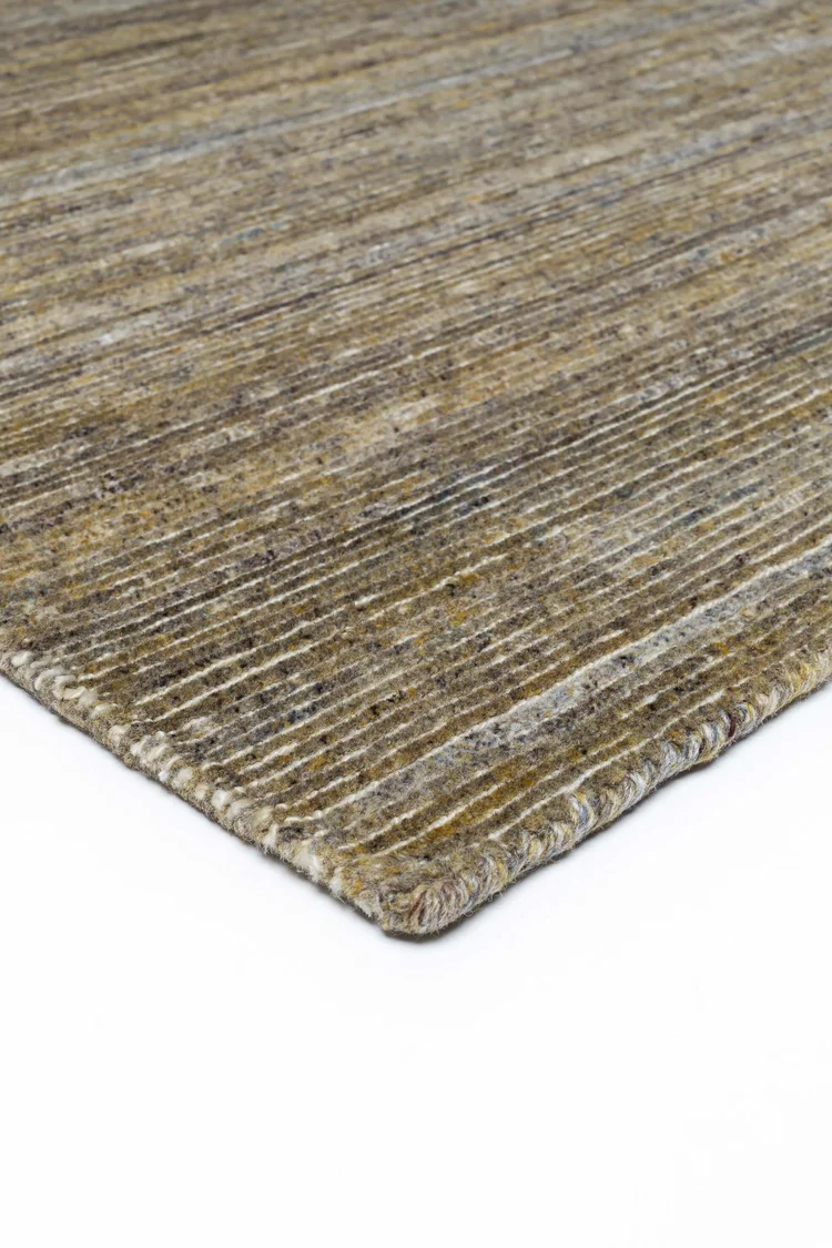 Vuneni Tepih Ligne Pure MEADOW od 100% vune, ručno čvorani sivo-zeleni tepih valovite teksturirane površine