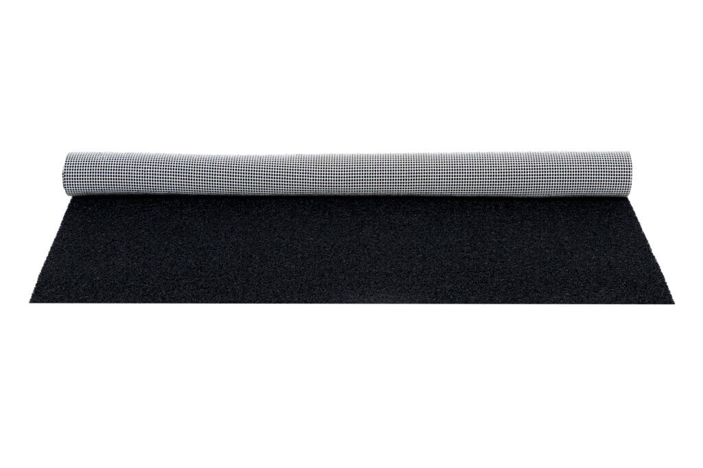 Špageti Otirač na Metre BLACK širine 120 cm s crnom vodopropusnom površinom i protukliznom podlogom